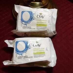 (2) NEW OLAY Makeup Remover Pkgs / Never Opened